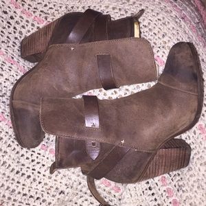 Rag & Bone “Kinsey” leather ankle boots